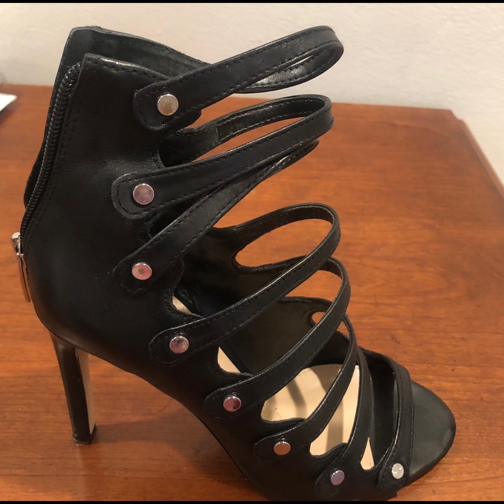 NWOT Vince Camuto Gladiator sandal size 6